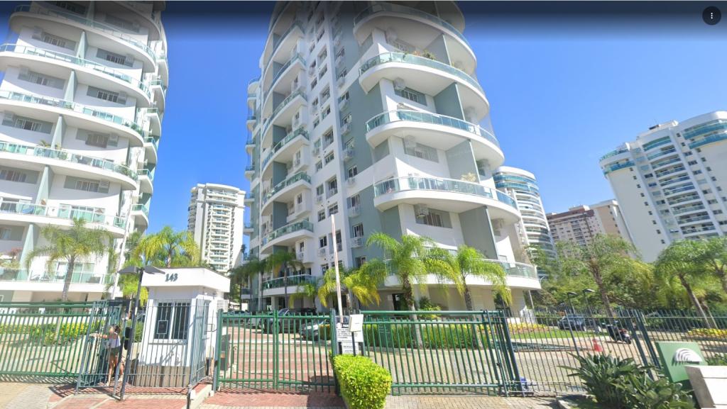 Av Malibu, nº 143, bl 01/605