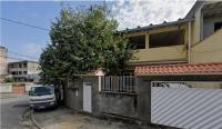 RUA CORIOLANO DE MELO 596