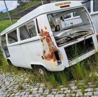 VW KOMBI, PLACA Nº LLY 5094.
